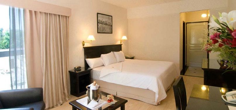 Hotel Ramada By Wyndham Buenos Aires Vicente López Zewnętrze zdjęcie