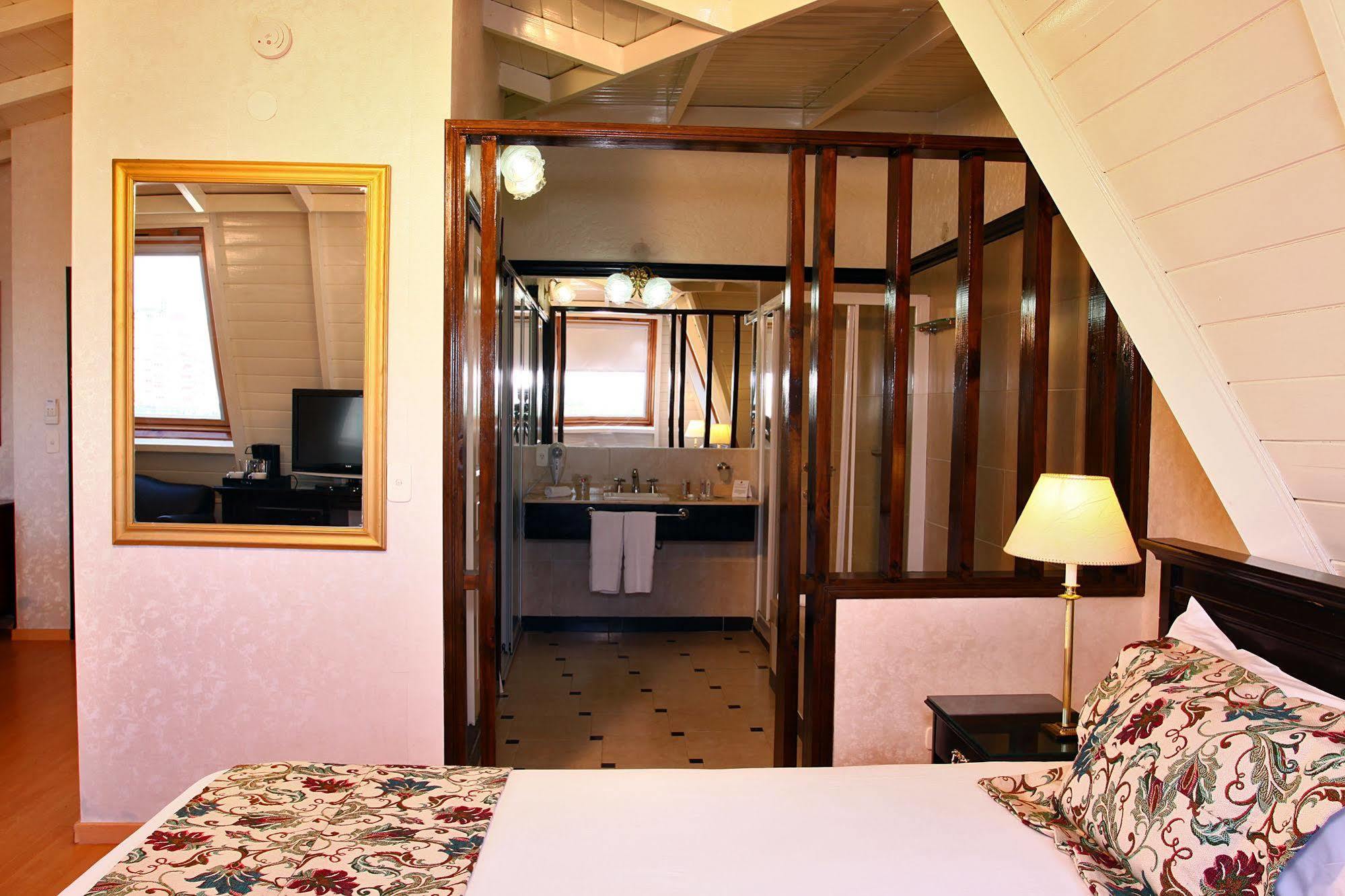Hotel Ramada By Wyndham Buenos Aires Vicente López Zewnętrze zdjęcie