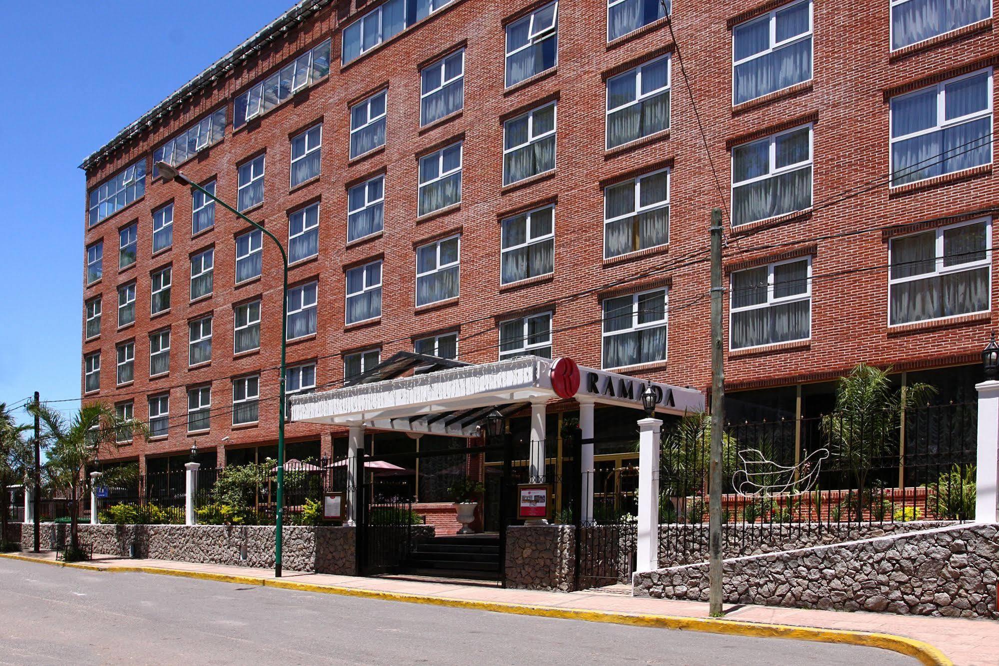 Hotel Ramada By Wyndham Buenos Aires Vicente López Zewnętrze zdjęcie